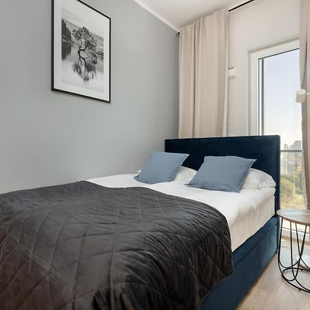 Business Center Apartments Warsaw Wola By Noclegi Renters Экстерьер фото