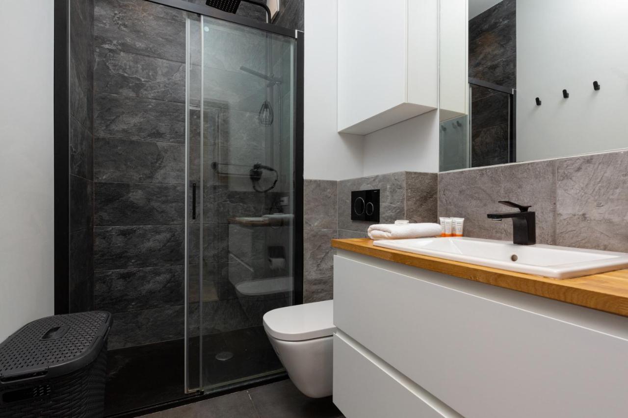 Business Center Apartments Warsaw Wola By Noclegi Renters Экстерьер фото