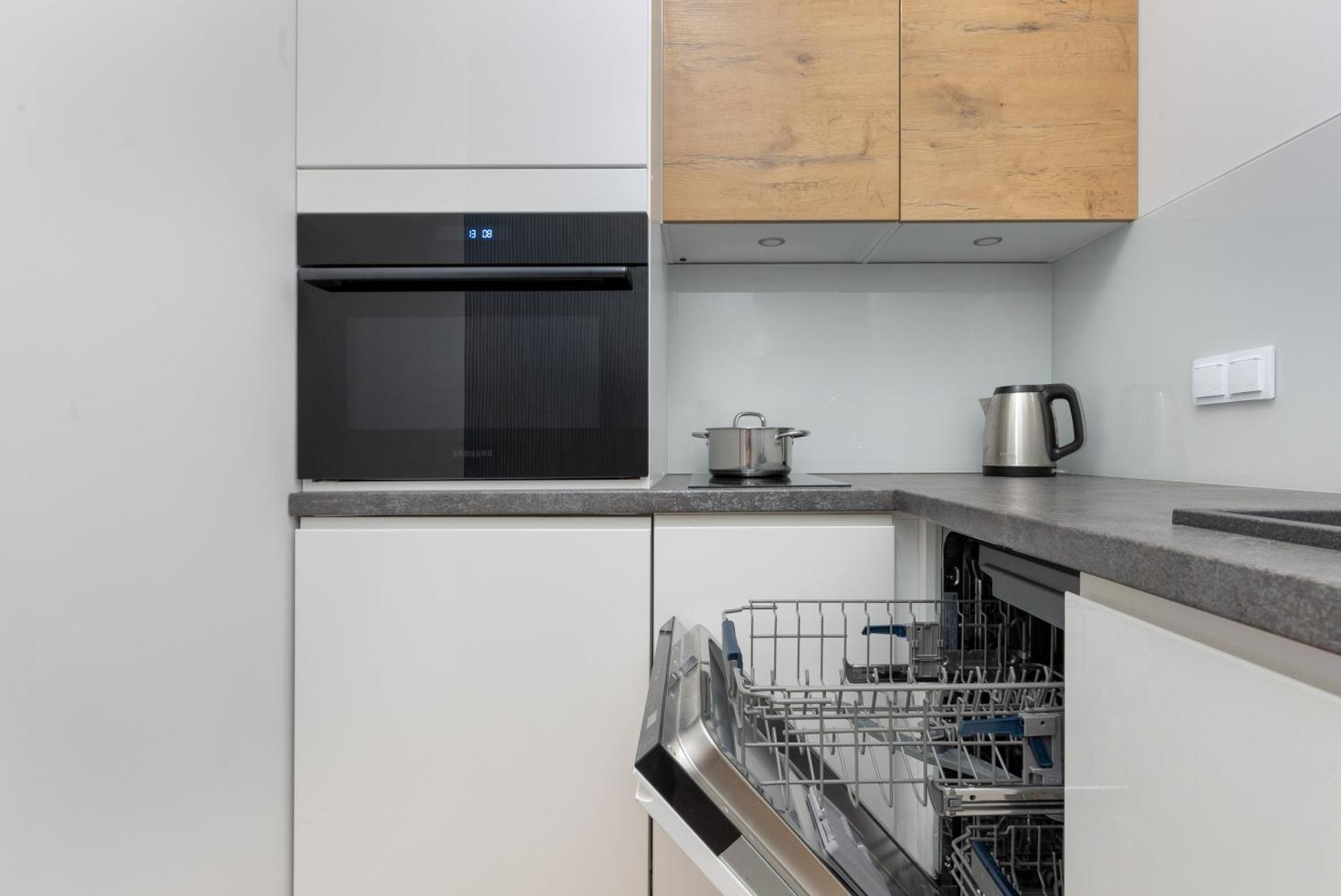 Business Center Apartments Warsaw Wola By Noclegi Renters Экстерьер фото